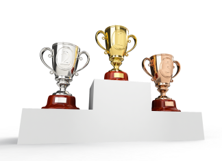 Trofee personalizate la cele mai competitive prețuri Trofee personalizate