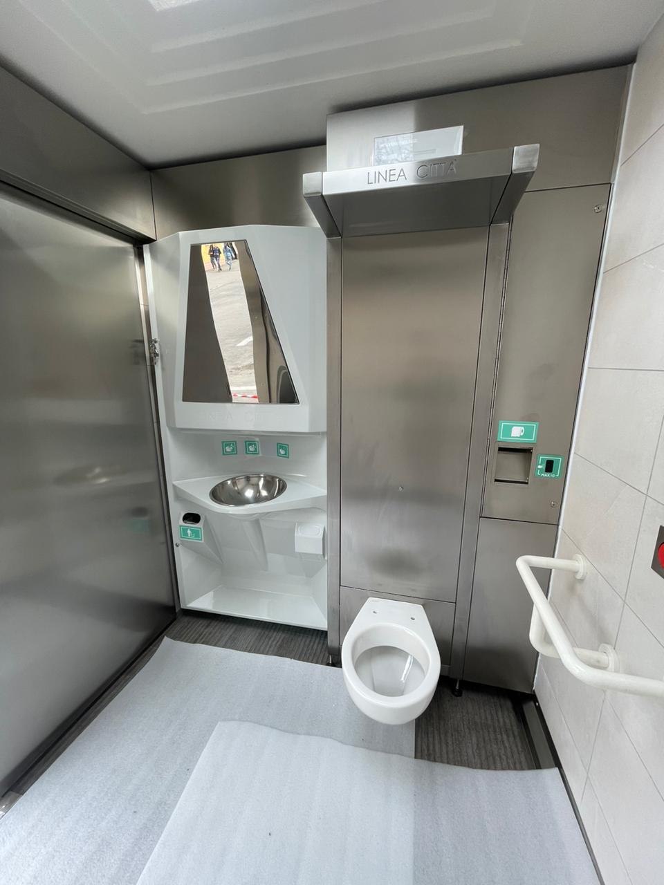 Toalete publice automate Romania (52)