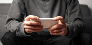 De ce „doar o rundă” nu e niciodată doar una în jocurile casual De ce „doar o rundă” nu e niciodată doar una în jocurile casual